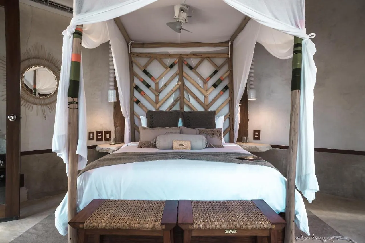 Delek Tulum Hotel