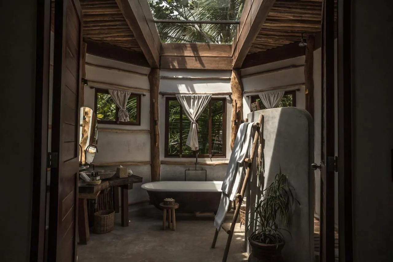 Delek Tulum Hotel