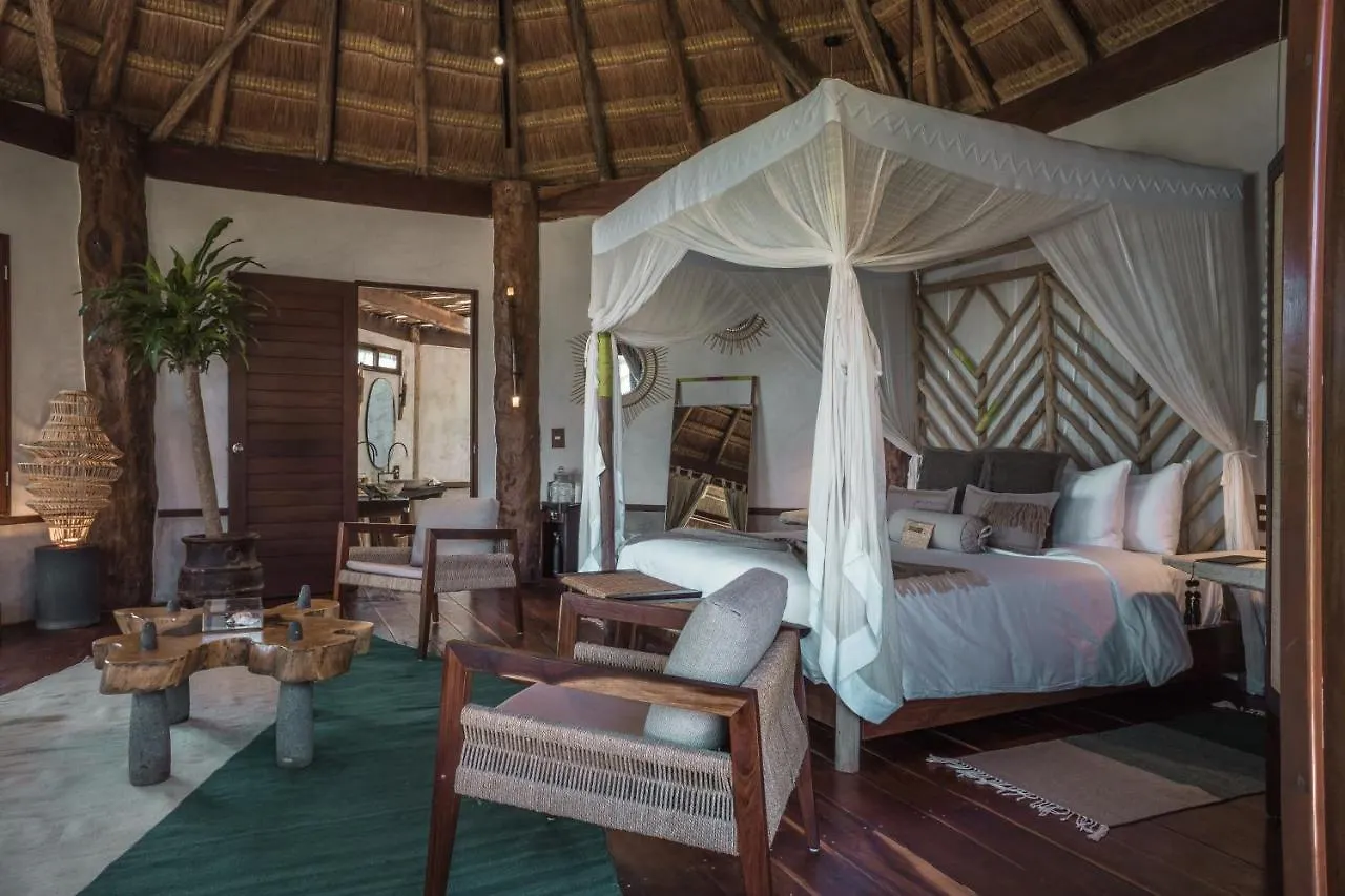 Delek Tulum Hotel