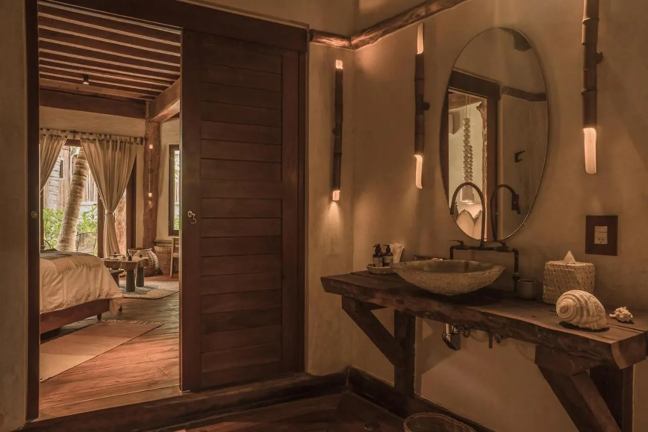 Delek Tulum Hotel