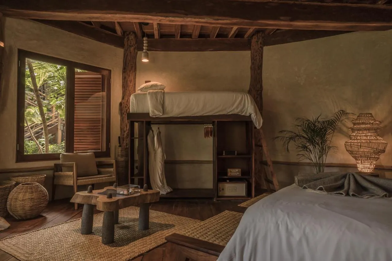 Delek Tulum Hotel