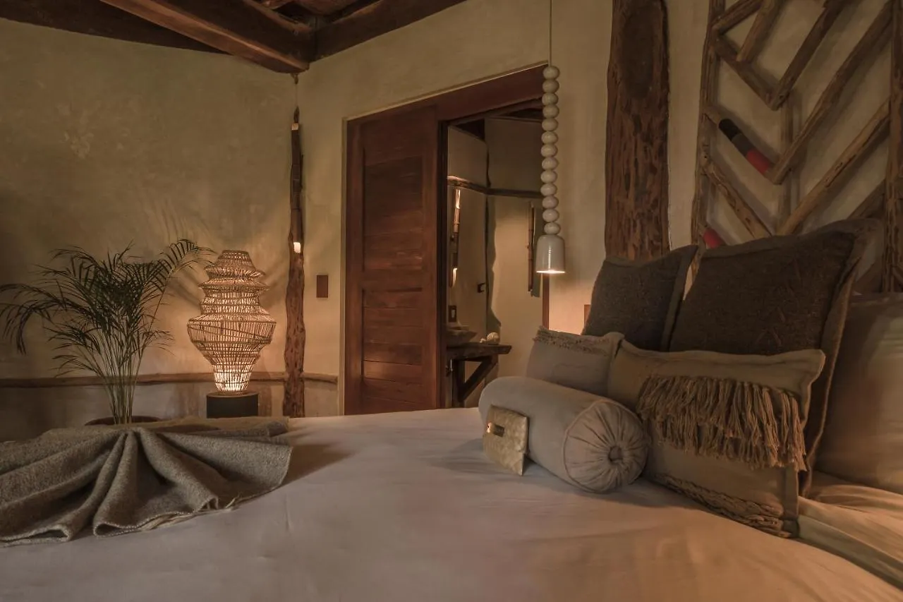 Delek Tulum Hotel