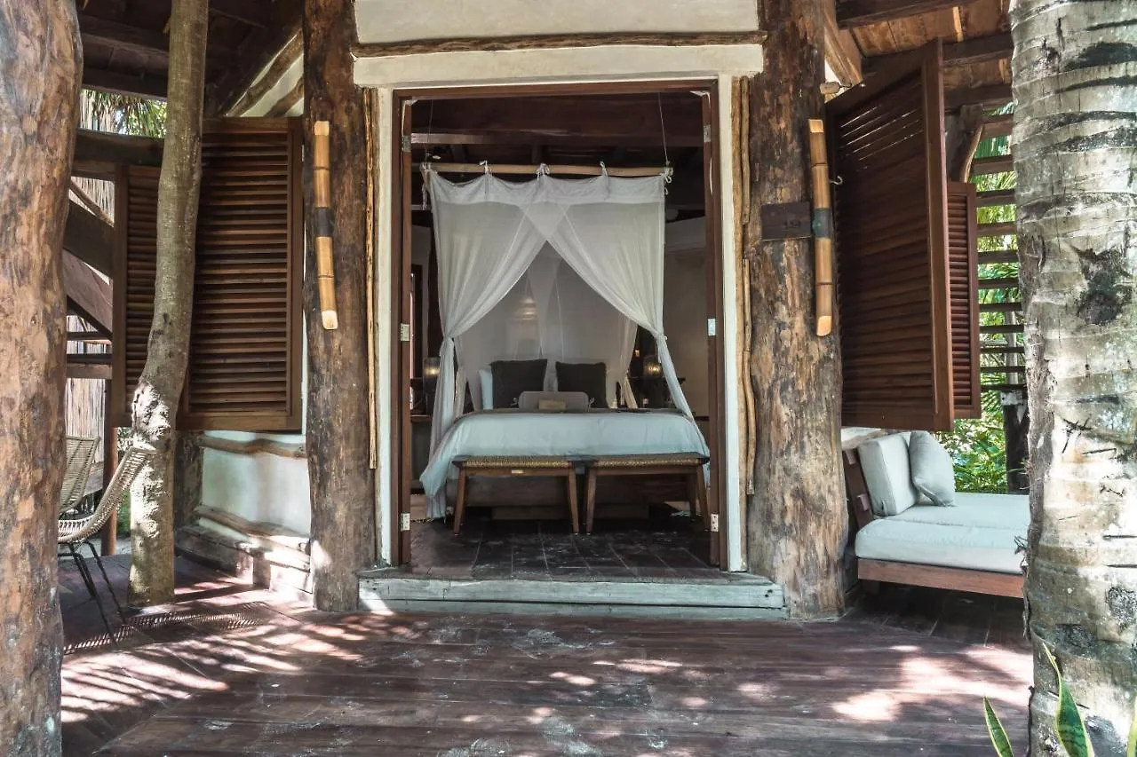 Delek Tulum Hotel