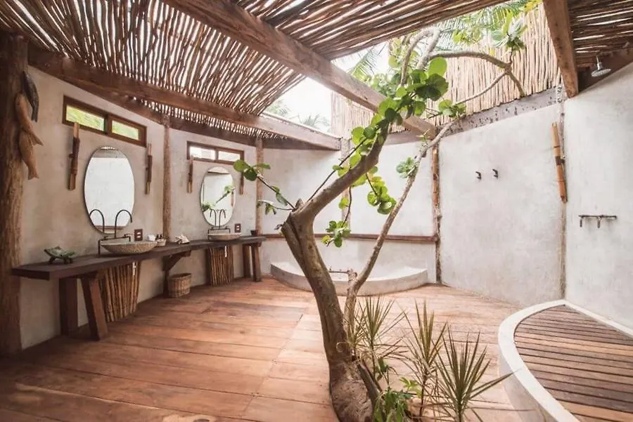 Delek Tulum Hotel 5*,