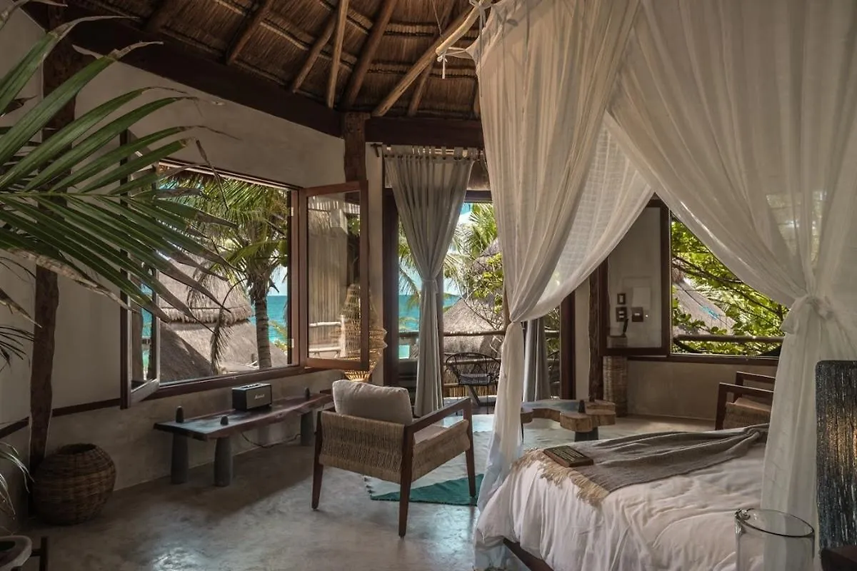 Delek Tulum Hotel