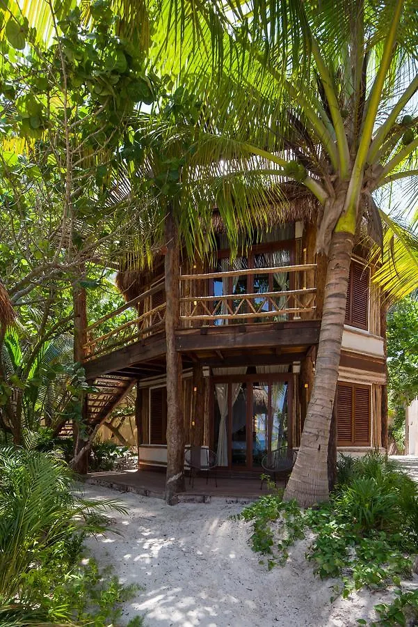 Delek Tulum Hotel