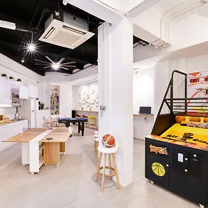Beat. Sports Hostel Singapore